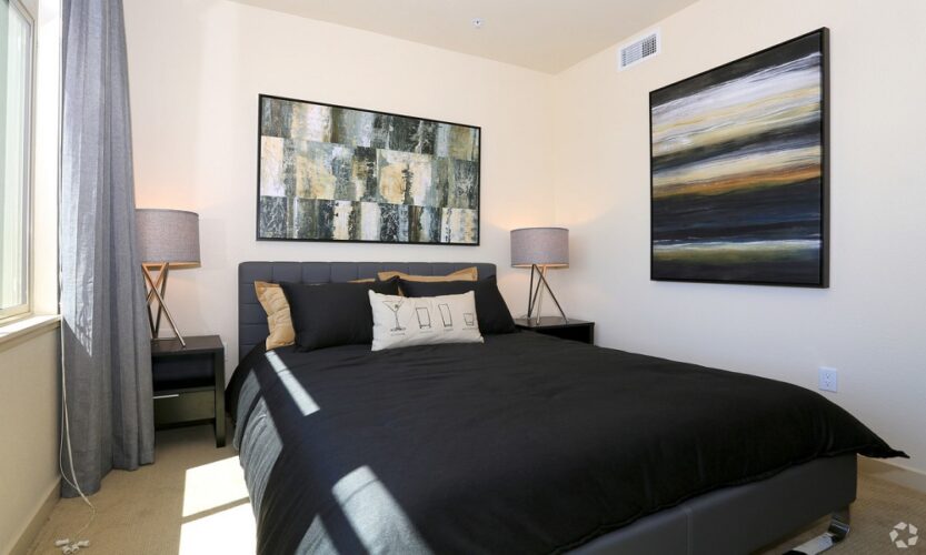 SPACIOUS 1 BED/ 1 BATH APARTMENT FOR RENT IN MANHATTAN NEW YORK.