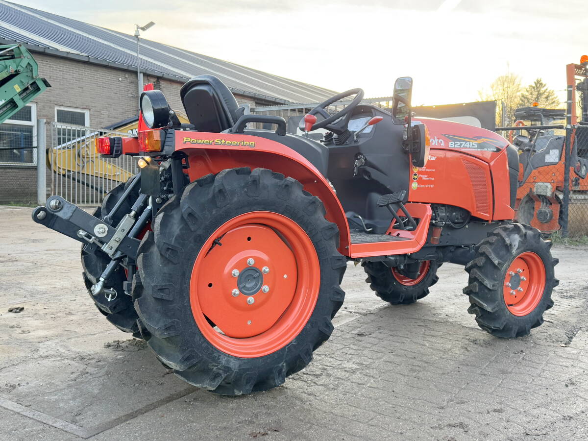 Kubota B2741S Tractor 4WD – 27hp