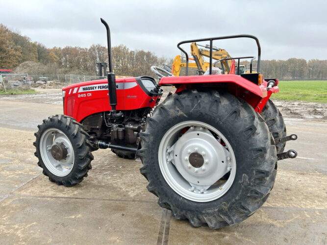Massey Ferguson 245 DI 4WD – 46hp Tractor